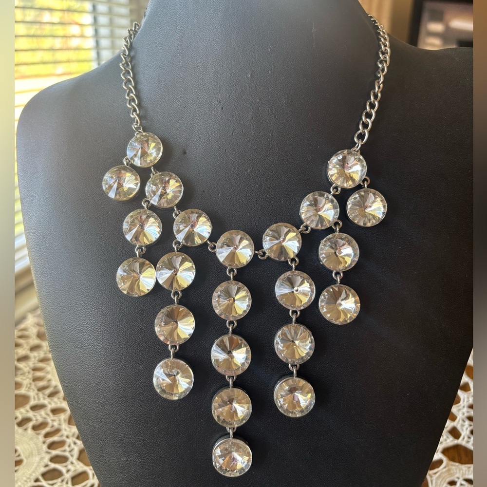 Elegant Award Show Worthy Silver Crystal Necklace